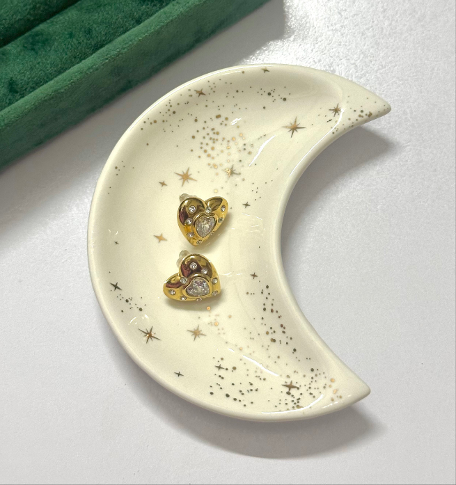 Diana studs