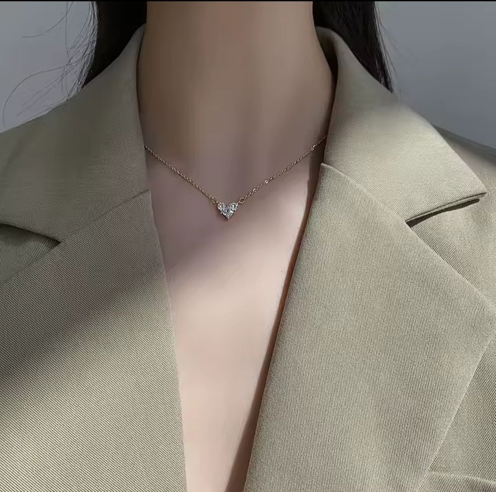 blingy necklace